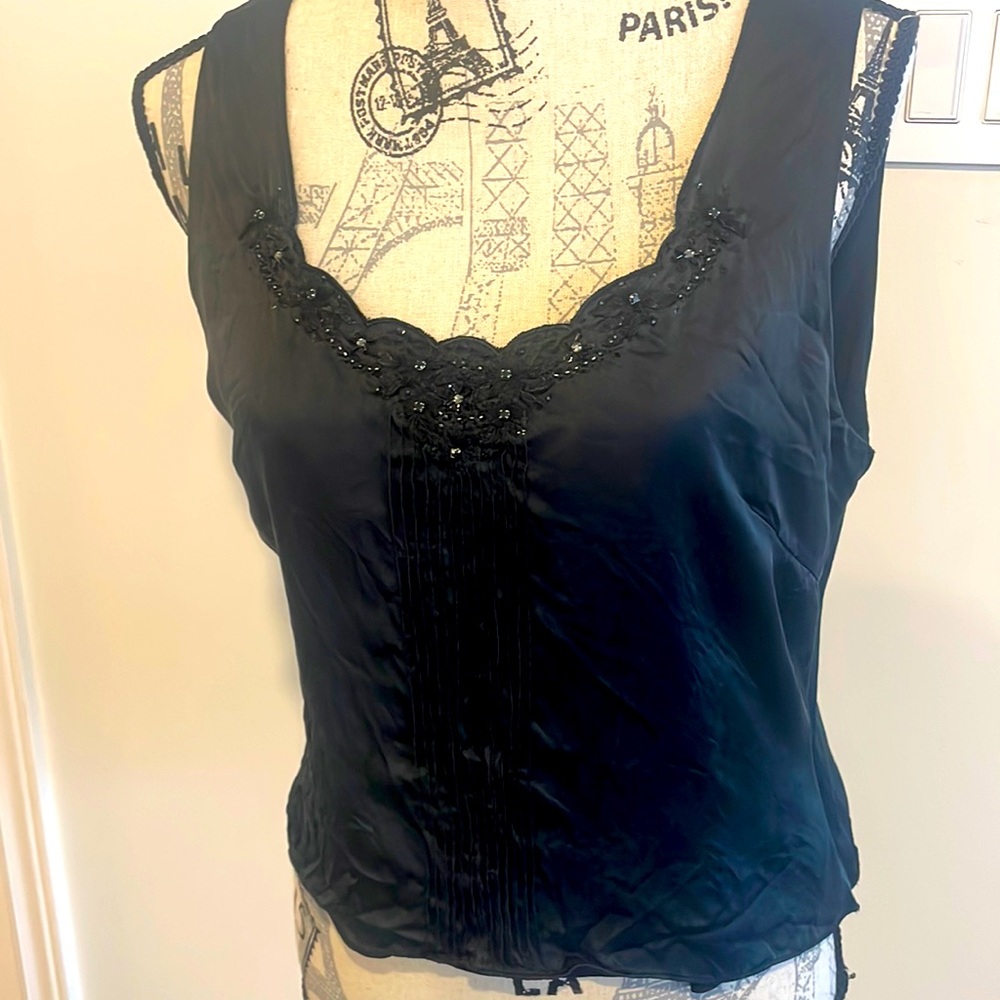 VINTAGE TAHARI DETAILED BLOUSE